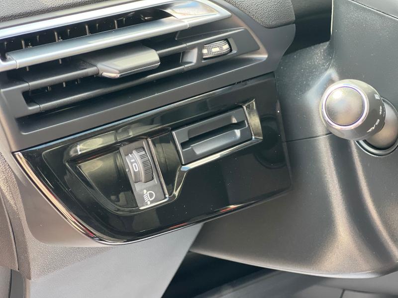 Car Thumb